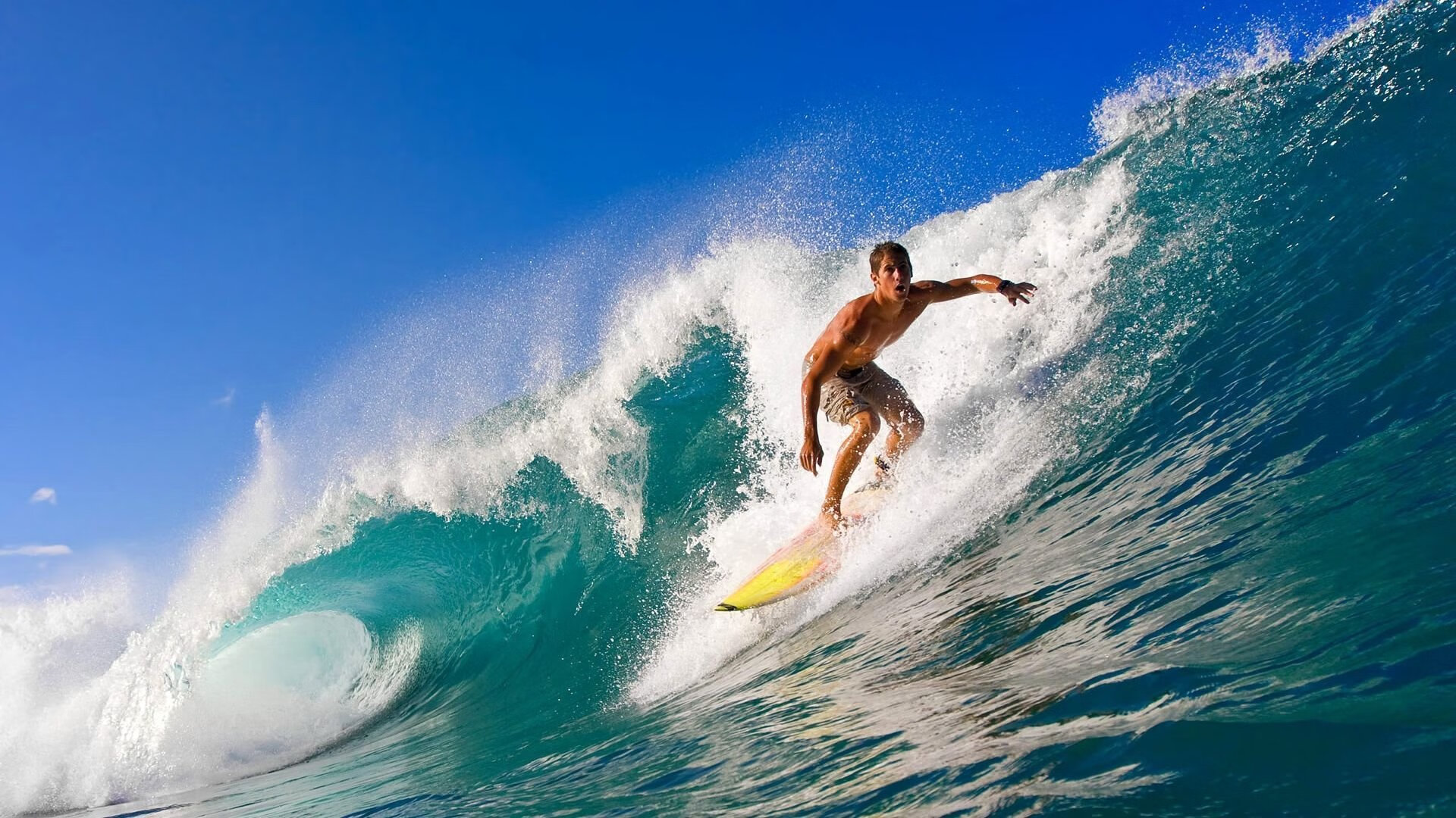 _湖人队迎来士气高涨的精彩表现_,湖人实力再次增强